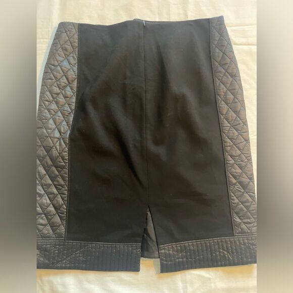 Worth New York Women's Black Padded Quilt Pencil Skirt Size 12 - Picture 5 of 5